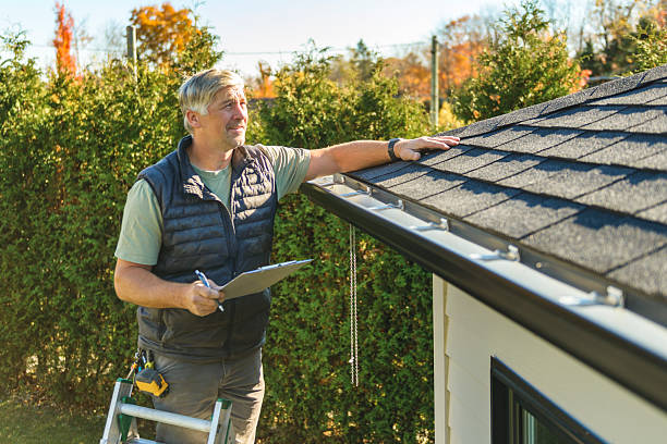 Professional Commercial Roofing technician working in Lyman, MS